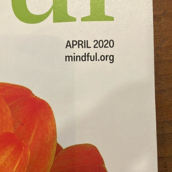 Mindful Magazine Collection set of 3 - Picture 4 of 16